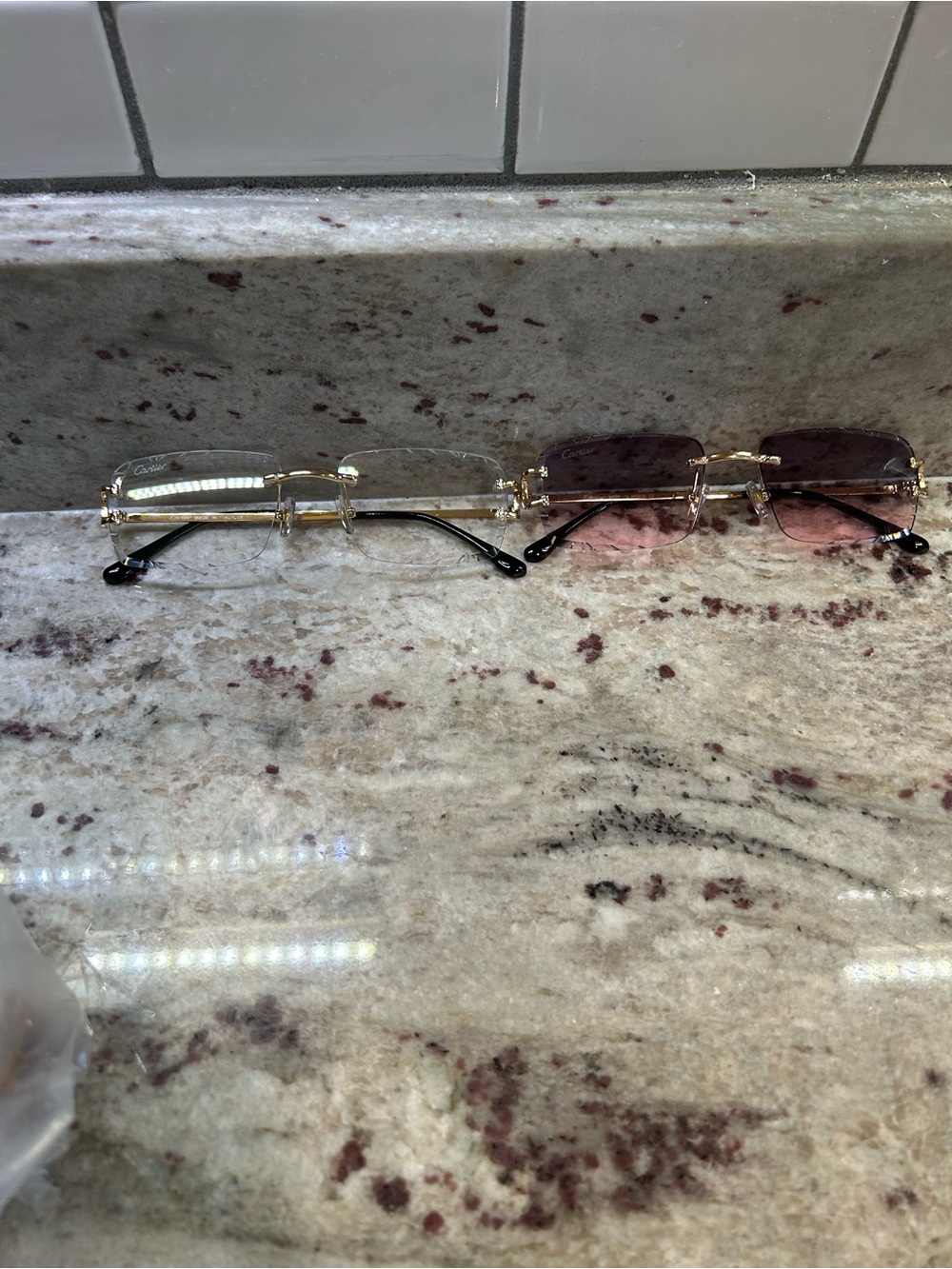 & Other Stories Rimless Sunglasses with Gold Frames and Pink Gradient Lenses